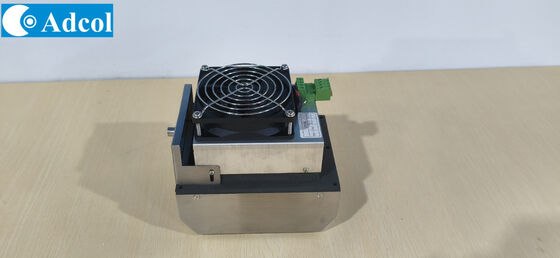 50W 12VDC থার্মো ইলেকট্রিক এয়ার কন্ডিশনার তাপ অপসারণ এবং কম গোলমাল অপারেশন সঙ্গে বহিরঙ্গন এবং অভ্যন্তরীণ কিওস্ক জন্য ডিজাইন