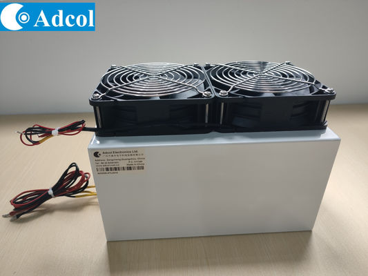 শিল্প লেজার এবং মেডিকেল লেজারের জন্য 400W 24VDC বায়ু থেকে তরল থার্মো ইলেকট্রিক কুলার